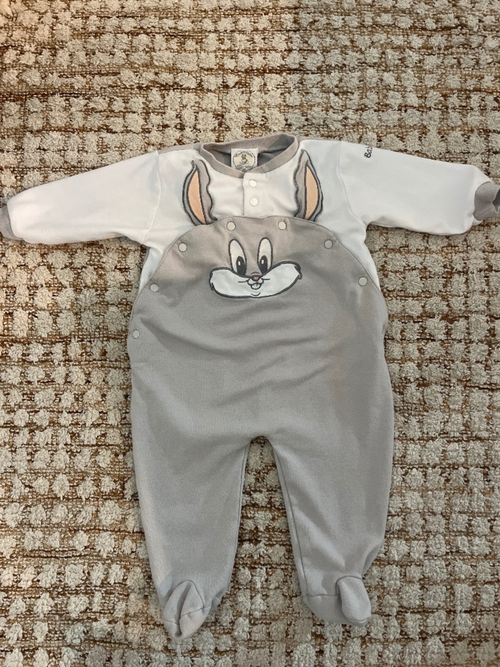 Vintage Baby Bugs Bunny Button Footie 9 Months